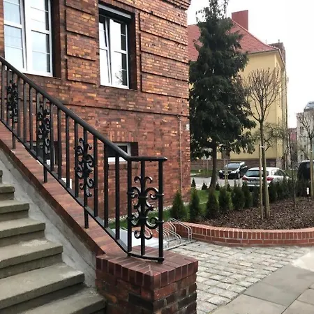 900 Ogrod W Centrum No1 *